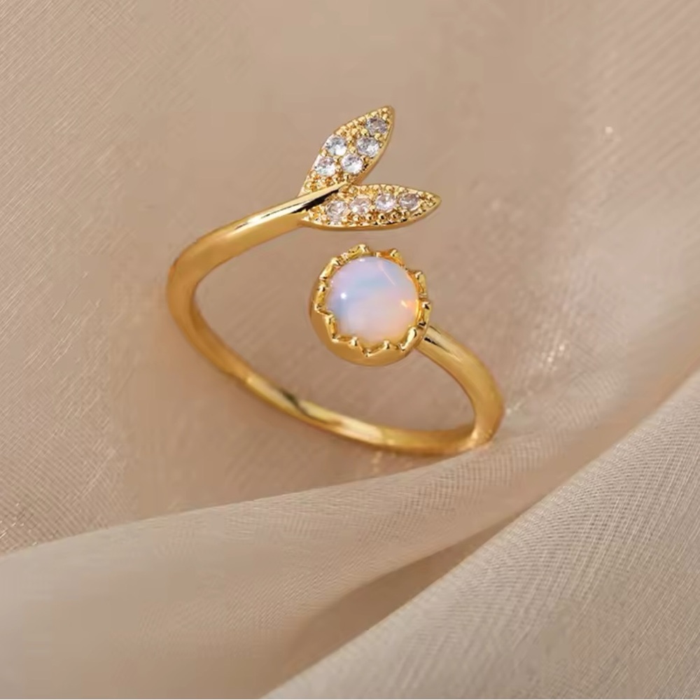 💎 New 14K Gold Plated Mermaid Tail 🧜‍♀️ Open Adjustable Rings